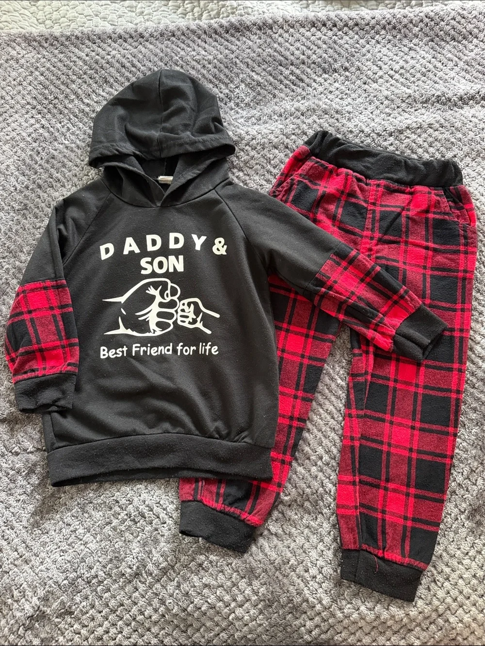 N/A cozy black